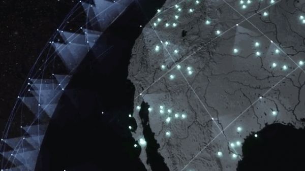 马斯克的太空计划从“上当”起步