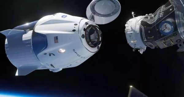 马斯克的太空计划从“上当”起步