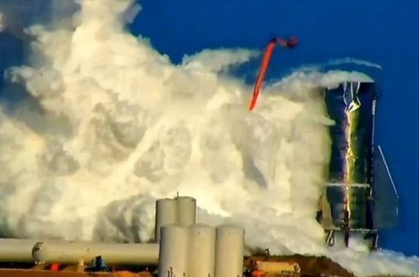 星际飞船原型爆炸后,马斯克称将研发MK3新版飞船