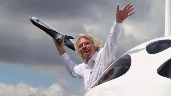 当代最烧钱的冒险:贝佐斯、马斯克和布兰森的太空竞赛