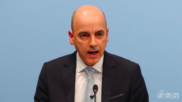 戴姆勒要裁一万人:连发三波裁员令,BBA裁员潮将波及3万人