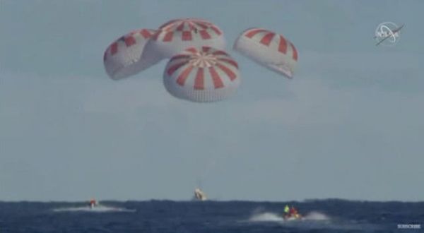 2019年世界十大航天事件:嫦娥四号首次实现月背软着陆,SpaceX首批60颗“星链”卫星升空