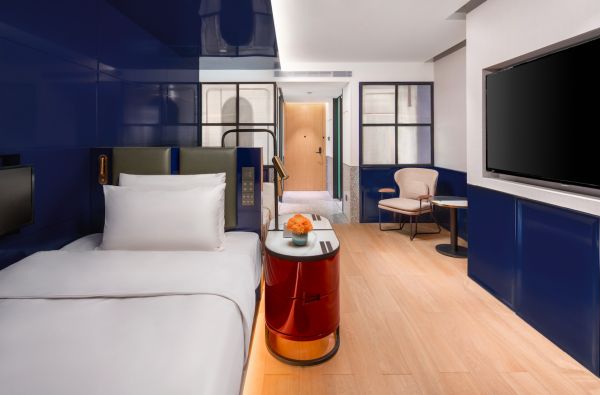 36氪专访 | 亚朵集团耶律胤:新技术带来智慧服务,亚朵LAB只是一个开端