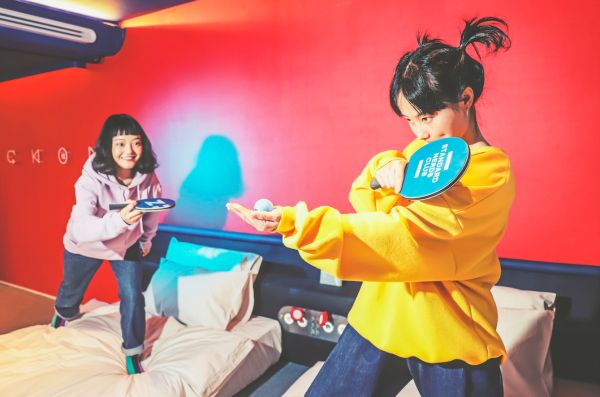 36氪专访 | 亚朵集团耶律胤:新技术带来智慧服务,亚朵LAB只是一个开端