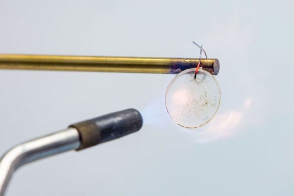 科学家制造出了一款“坚不可摧”的锂离子电池