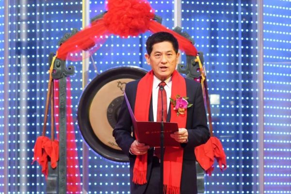 泽璟生物科创板上市:市值近180亿,实控人盛泽林为外籍