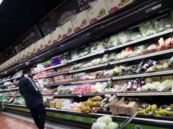 疫情下的互联网买菜：半夜抢菜，订单增5倍