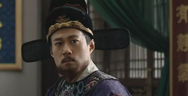 冯仑：因为相信，所以智慧