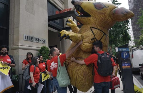 媒体行业的颠覆者BuzzFeed,在商业与资本的驱使下走向未来