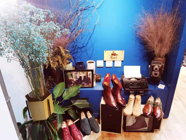 瞄准男士手工鞋市场，「背风岛」想为男性搭建一个高性价比的购鞋平台