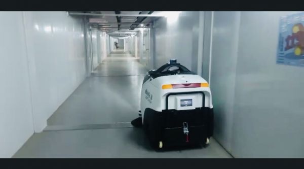 超级观点 | 无人战队在前线 ⑤:疫情难推动无人车普及,最根本要改变汽车行业商业模式