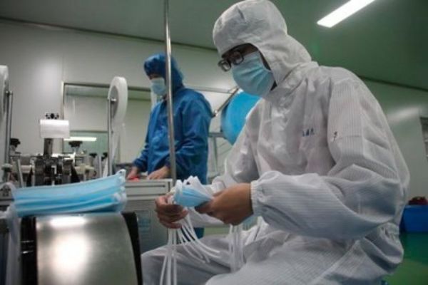 疯狂的口罩「印钞机」:月入千万,我亲历的一夜暴富