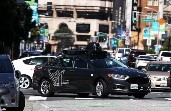 九大问题带你看懂:都2020年了,无人驾驶汽车怎么还没来?