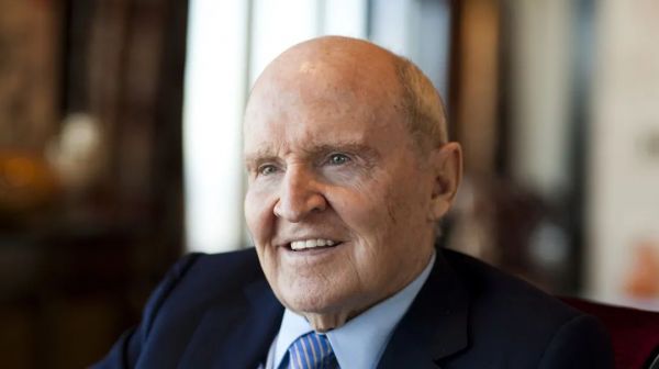 从市值第一到被移出道琼斯指数,韦尔奇和他的继任者们究竟错过了什么