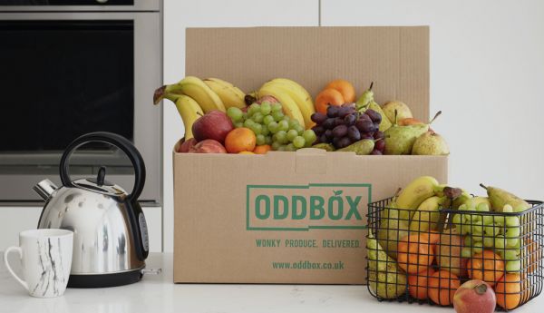 生鲜配送公司「Oddbox」获 300 万英镑融资,专门配送“特殊型”果蔬