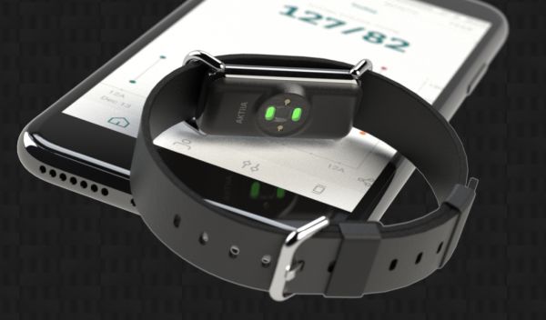 瑞士初创公司「Aktiia」获 610 万美元融资,将无袖式血压计推向市场