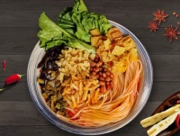 你为螺蛳粉和自嗨锅上头了吗? 探秘方便速食赛道