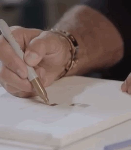 连续28年增长后,顶奢爱马仕也遇到了中年危机?