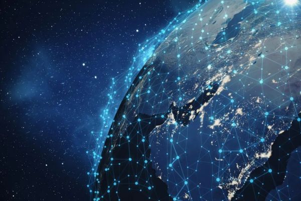 SpaceX最强对手OneWeb申请破产，软银20亿美元卫星梦碎