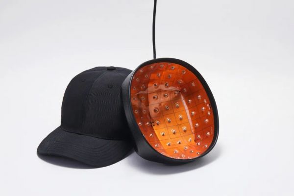 小米有品众筹销售 1.8 万台背后,COSBEAUTY 生发帽能成为新一代解「秃」神器吗?