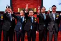 阅文地震：吴文辉退，程武进