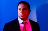 做空瑞幸、跟谁学的“幕后大佬” 是谁？起底浑水创始人布洛克