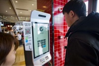 刷脸支付熄火：巨头的深谋远虑，为何只留下遍地炮灰？