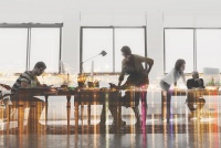 如何在不确定时代保持科学增长？