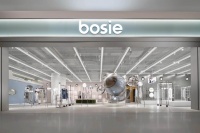 36氪独家 | 新锐服饰品牌「bosie」完成2亿元融资，计划开设2000平“超级门店”