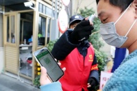 互联网的潮水，今年冲向了何方｜2020 复盘