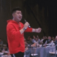 信仰、教义和狂欢：蔚来卖的是车吗？