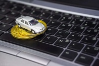 网约车赛道的大门，没有门栓