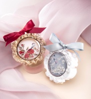 36氪首发 |「花知晓」完成近亿元 A 轮融资，要做「国民少女彩妆第一品牌」