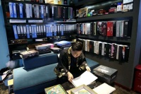 疯狂的剧本杀：月入百万暴利，与大批关店血本无归