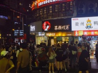 茶颜悦色的“内卷游戏”