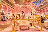 顾客平均驻店30分钟，潮流集合店「MUMU FAMILY」想做年轻人的打卡地