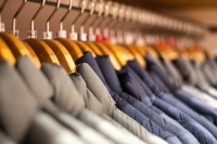 去年赚了17亿的波司登，却没能讨到投资者“欢心”