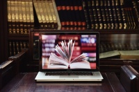 读客上市首日暴涨19倍背后，出版业的版权生意