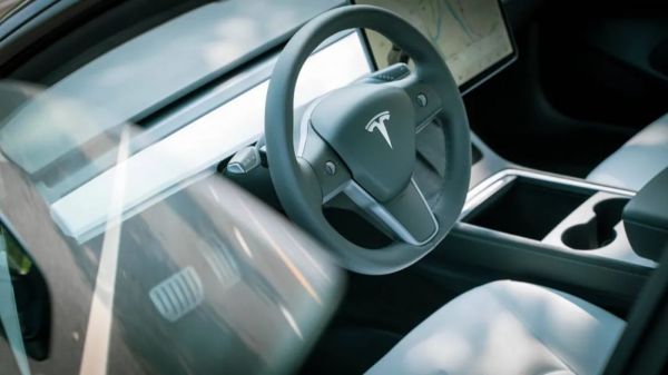 图片来源@特斯拉官微