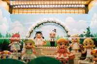 旧IP已老、新IP还小，泡泡玛特不“香”了？