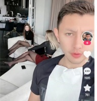 短视频博主，去乌克兰“捞金”