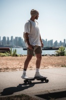 补充五公里内的短途出行需求，「MEEPO」推动电动滑板作为满足交通需求的生态解决方案