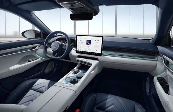 极氪今年将迎来5次大版本升级(图片来源:极氪)