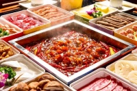 亏损近42亿，关闭276家店，海底捞“神话不在”｜看财报