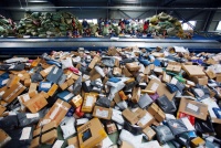 快递加盟商生存实录：有人三年亏损360万，依然在坚持