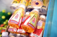 慢下来的东鹏特饮，瞄向了海外