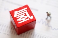 亿华通上半年净利润减少4000多万元，“氢燃料电池第一股”光环还在？｜看财报