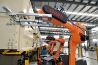 融资C位的机器人，迎来估值考验