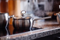 华帝股份上半年营收净利增速放缓，三大主营产品毛利率小幅下滑｜看财报