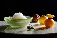 “燕窝第一股”梦碎，燕之屋还有多个谜团待解